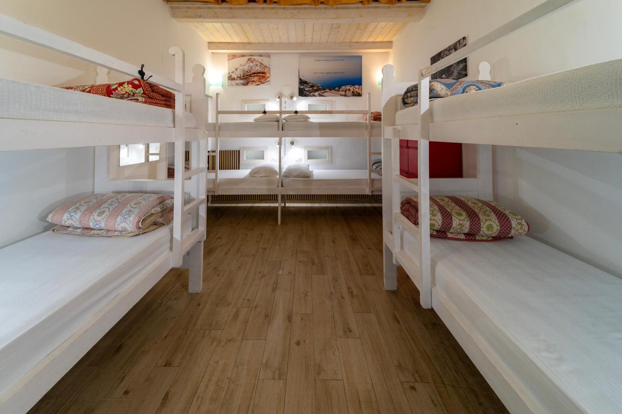 Hostel Brikette Позитано Екстериор снимка
