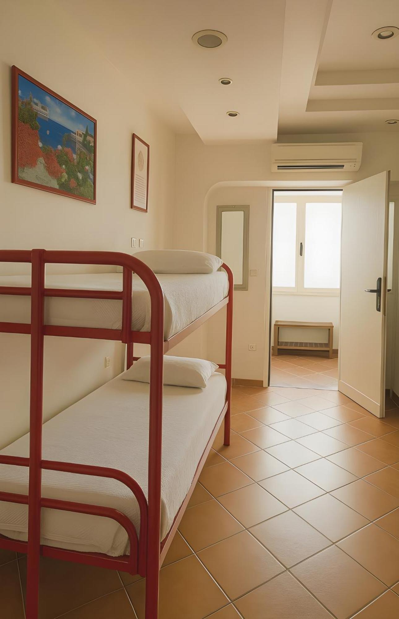 Hostel Brikette Позитано Екстериор снимка